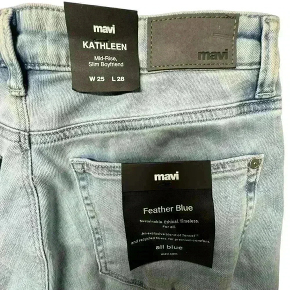 MAVI NWT Kathleen Slim Boyfriend Jeans High Rise Feather Blue Wash Size 28 - Picture 6 of 8